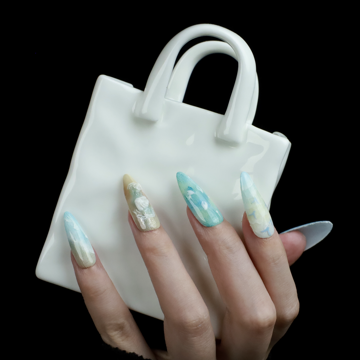 Ocean-Inspired Press On Nails, Hand-Painted Coastal Fake Nails, Minimalist & Elegant Seashell Nail Art in Blue and Green Hues,Reusable Nails