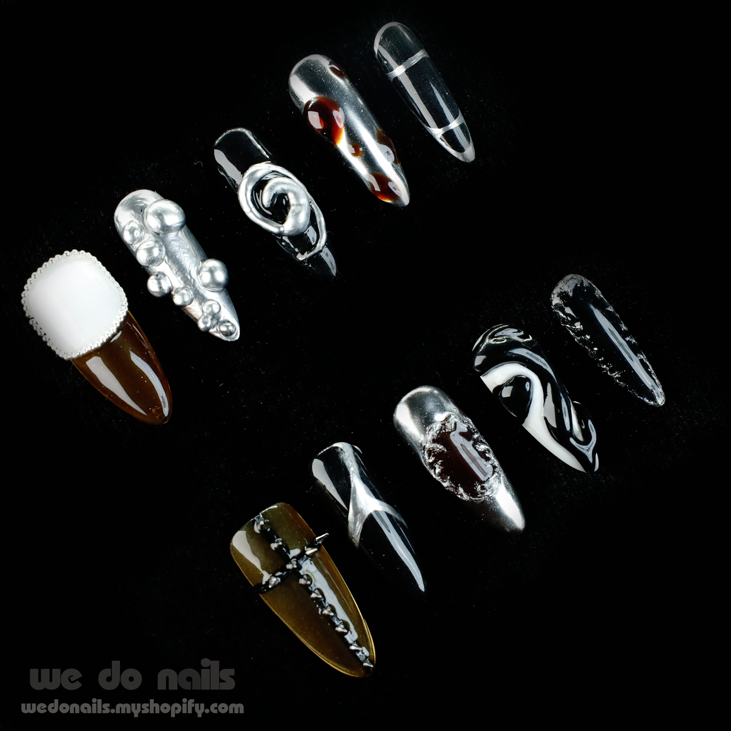 Cool Rock Custom Press On Nails| Abstract Nails | Futuristic Noir | Short Stiletto｜Handmade Nails, Reusable nails, Fake Nails,Gel Nails